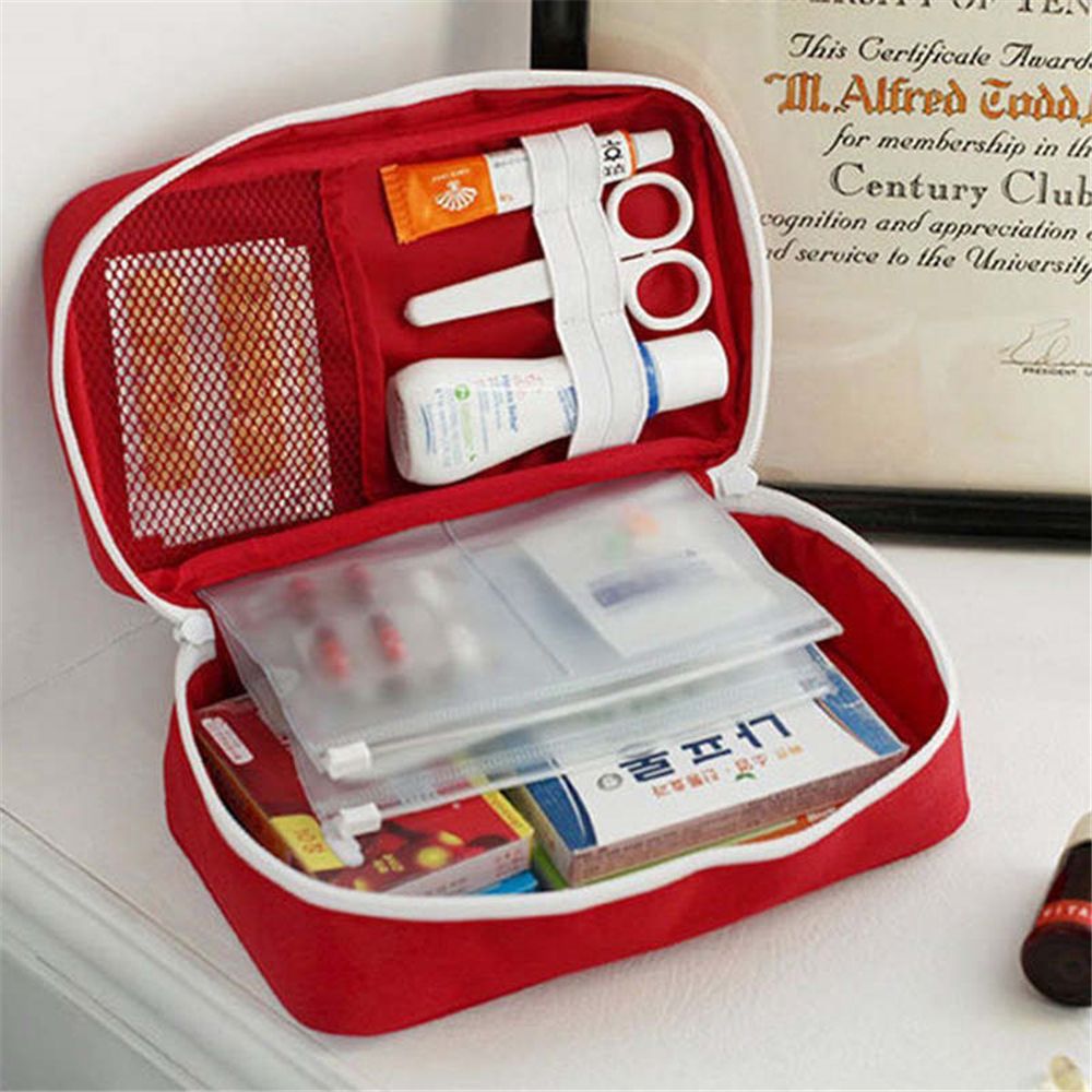 2023 Travel First Aid Kit Bag  - Cloth Face Mask Washable 리뷰 및 가격